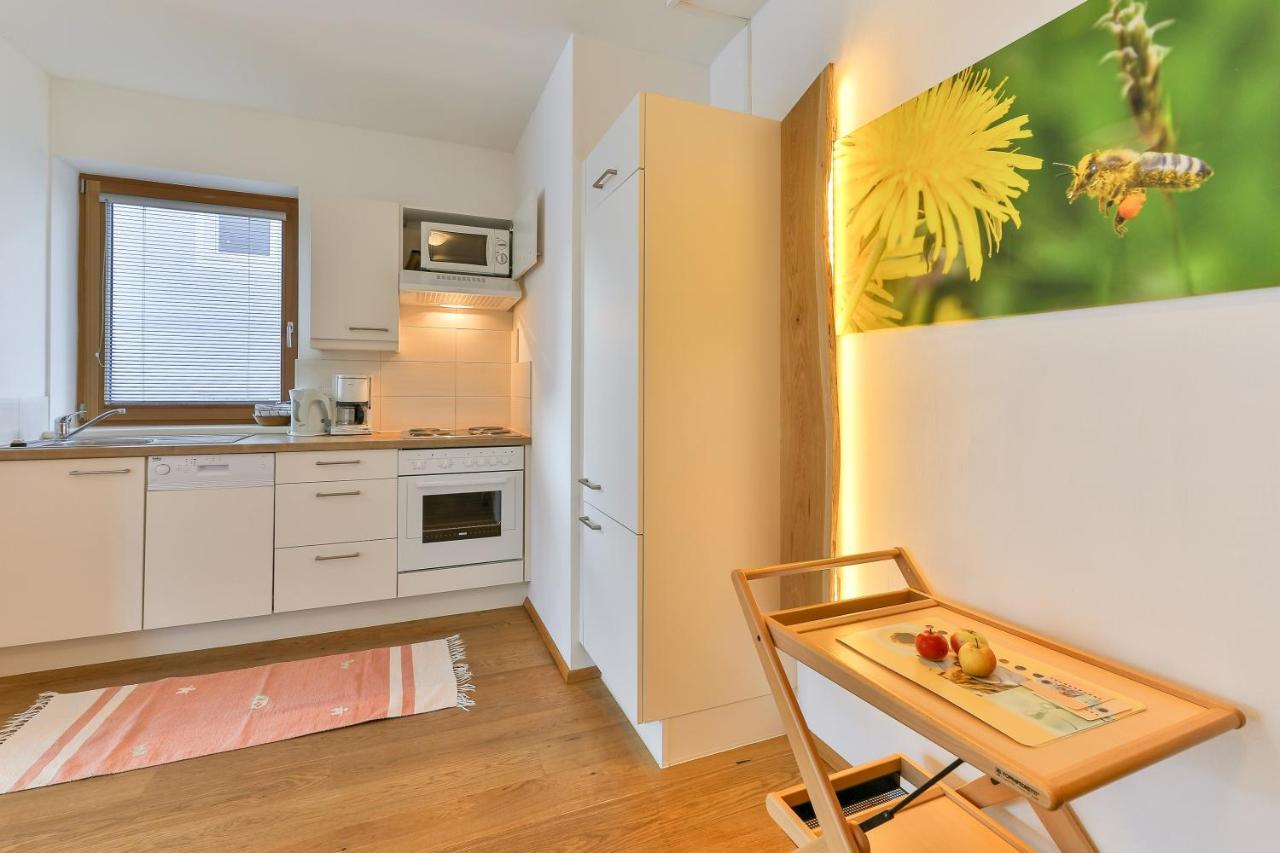 Kronhofer - Apartments & Erlebnis-Imkerei แฮร์มากอร์ ภายนอก รูปภาพ
